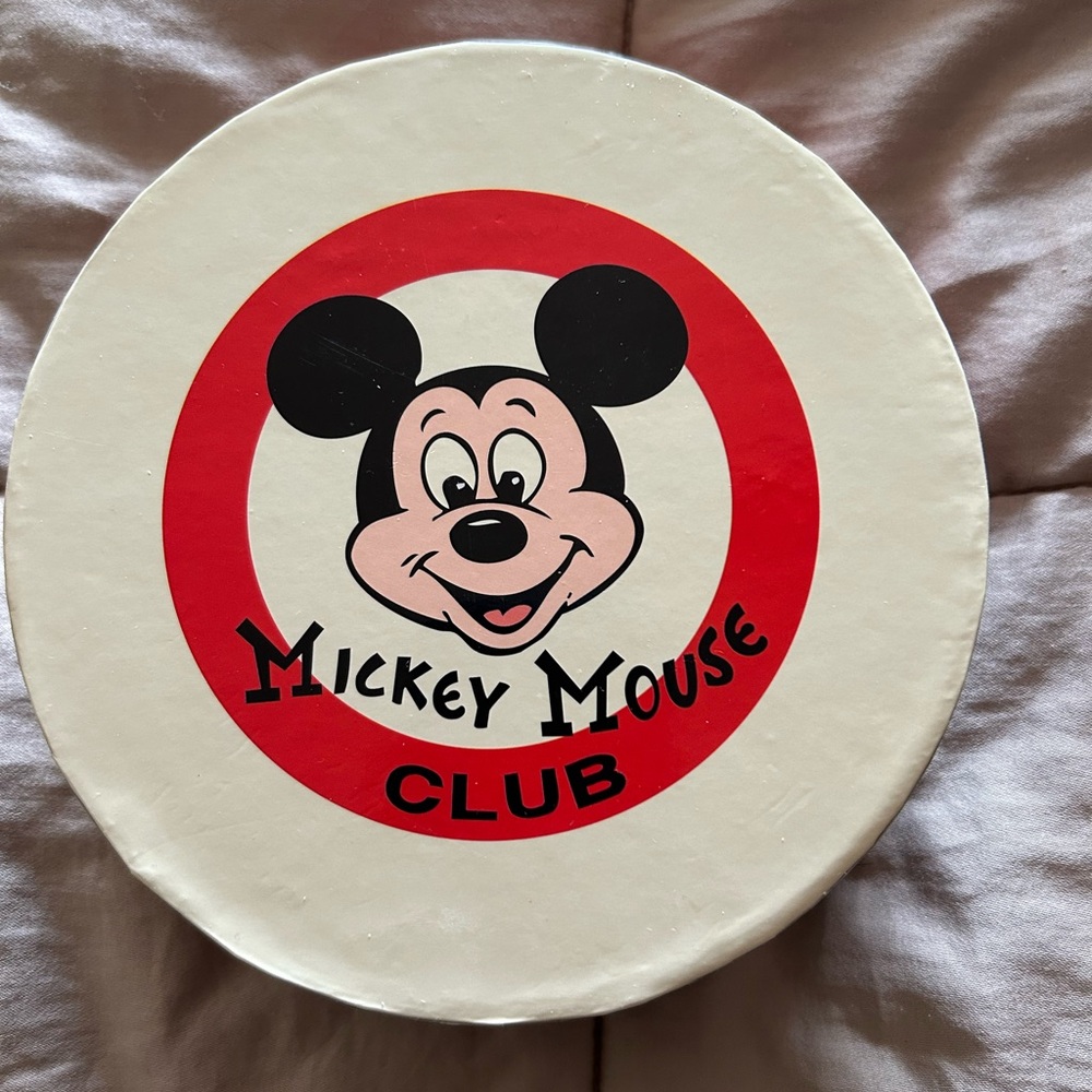 Mickey Mouse Club Days of the Week Pin-set.   Limited Edition of 500 in 2012.